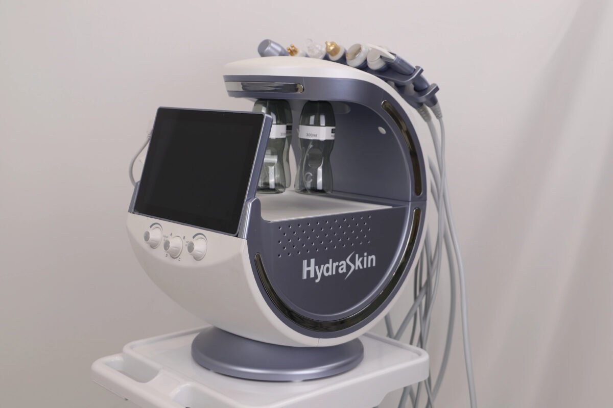 ice-blue-magic-mirror-skin-analyzer-xefcvv