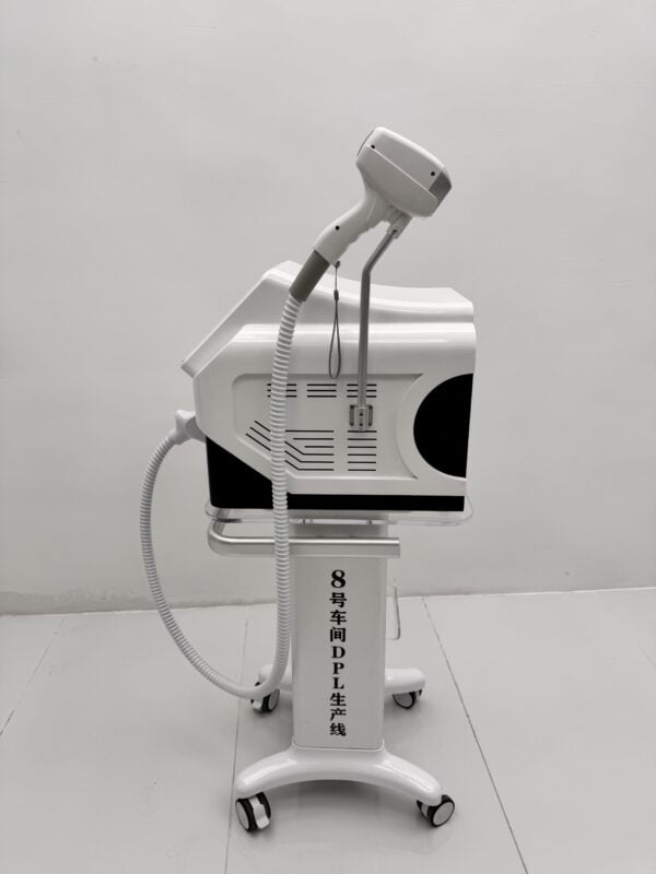 seal-elegance-white-tu5tpk