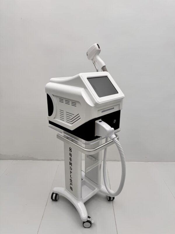 seal-elegance-white-w5dwns