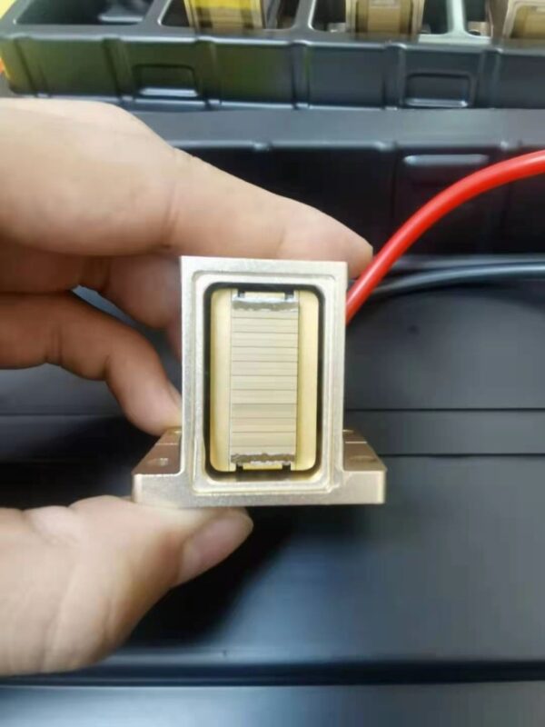 sm-808-diode-laser-wmanbg