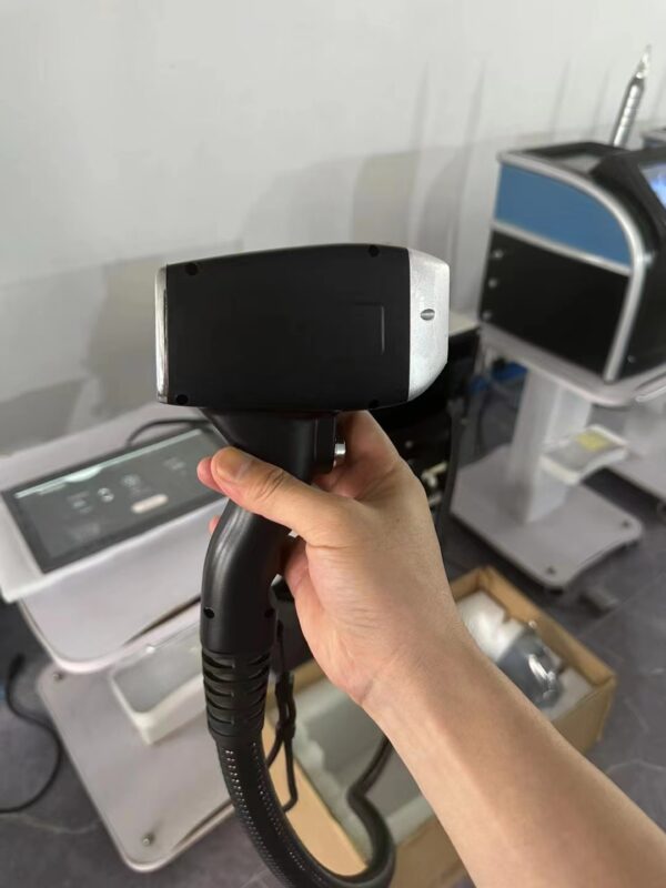 soprano-titanium-single-applicator-nehecf