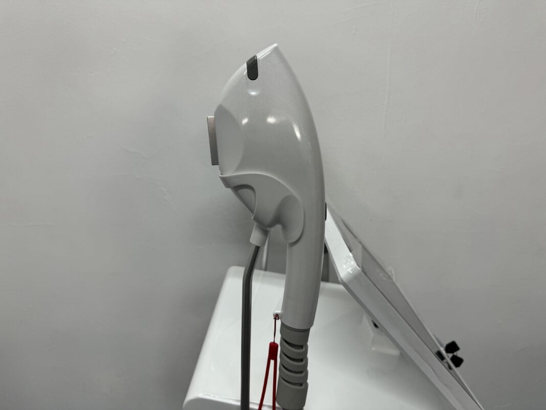 soprano-titanium-white-elite-guynkw