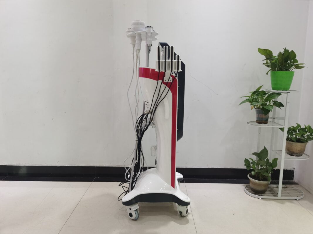 as82-cavitaion-vacuum-slimming-device-with-laser-pads-ce40