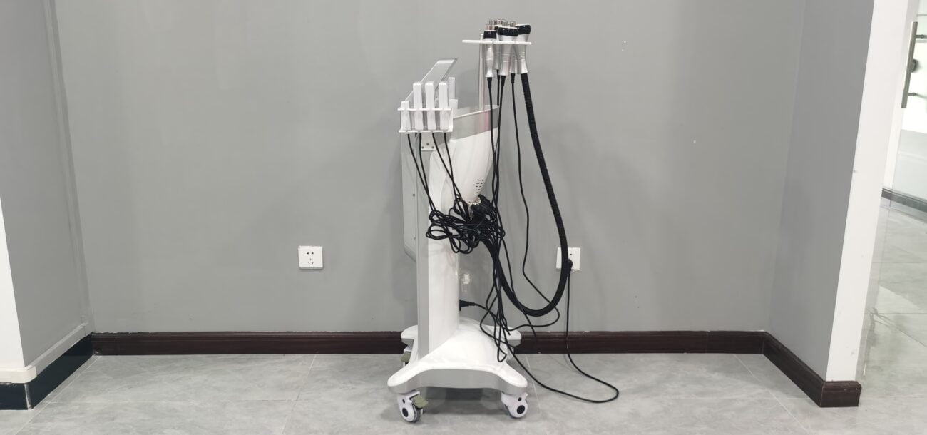 as84-cavitaion-vacuum-slimming-device-3023