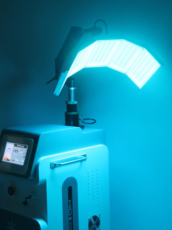 eternaglow-pdt-light-therapy-equipment-1 (14)