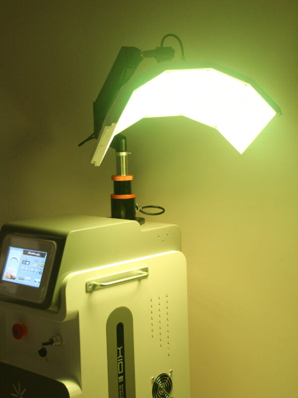 eternaglow-pdt-light-therapy-equipment-1 (21)