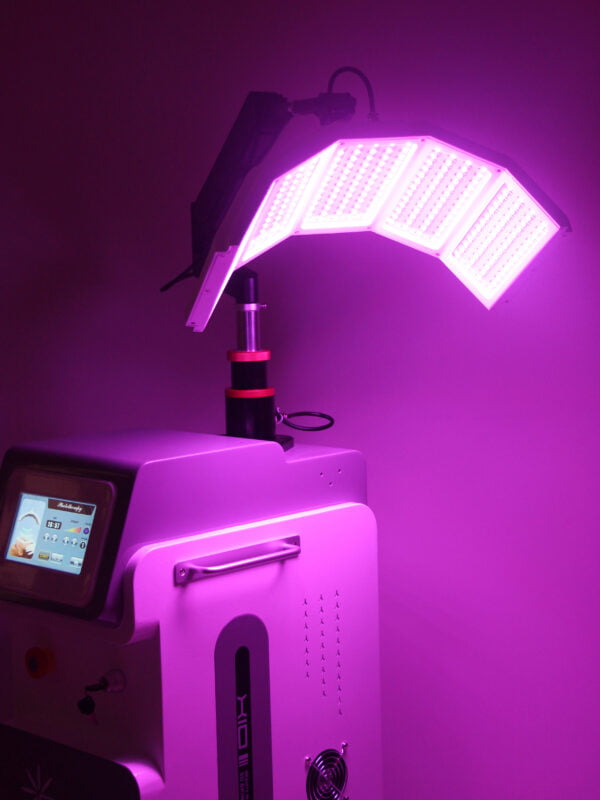 eternaglow-pdt-light-therapy-equipment-1 (22)