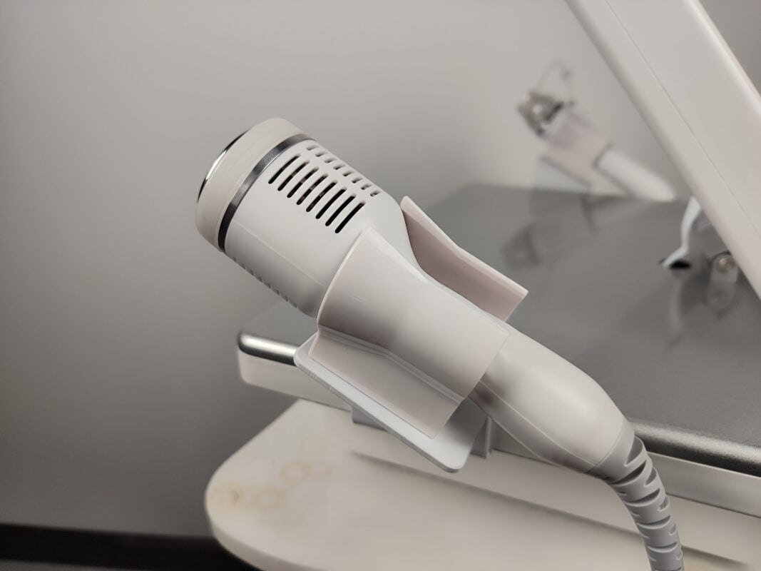 h04-golden-rf-microneedling-0510