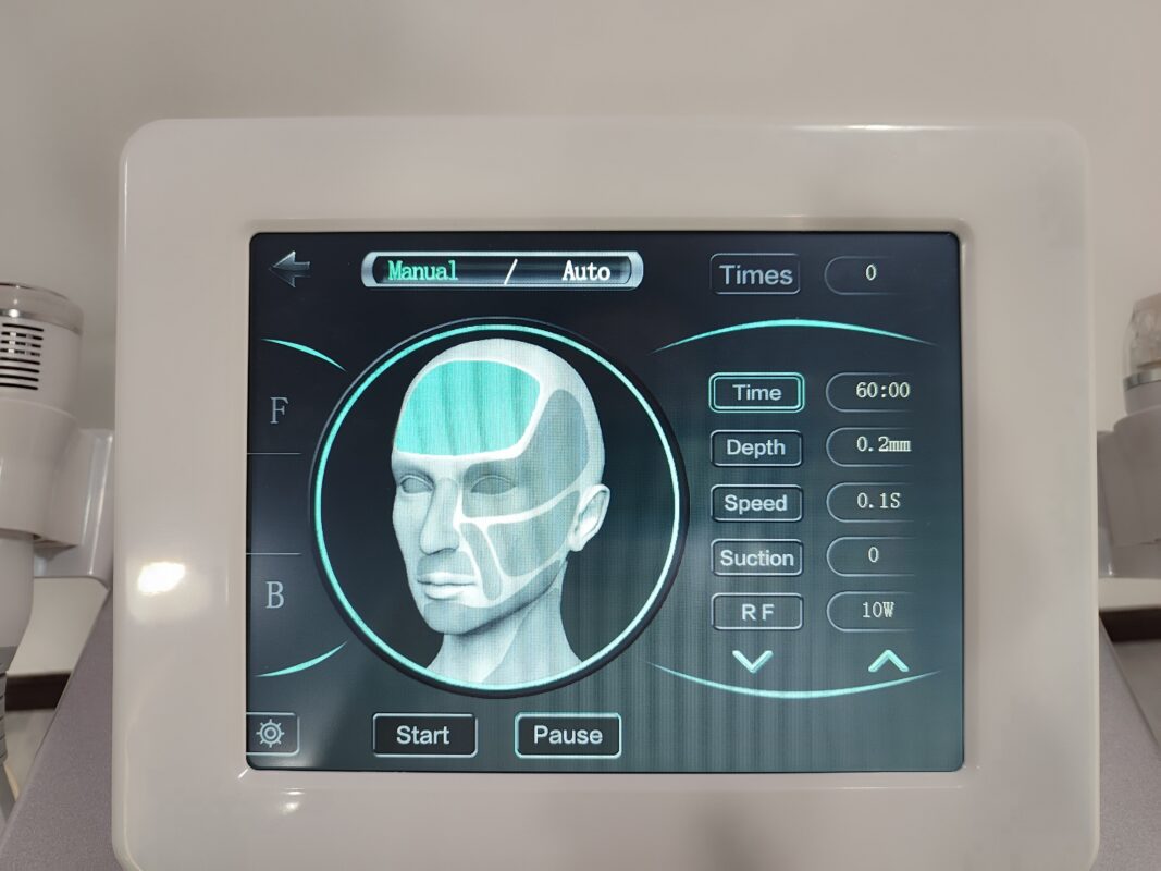 h04-golden-rf-microneedling-1016