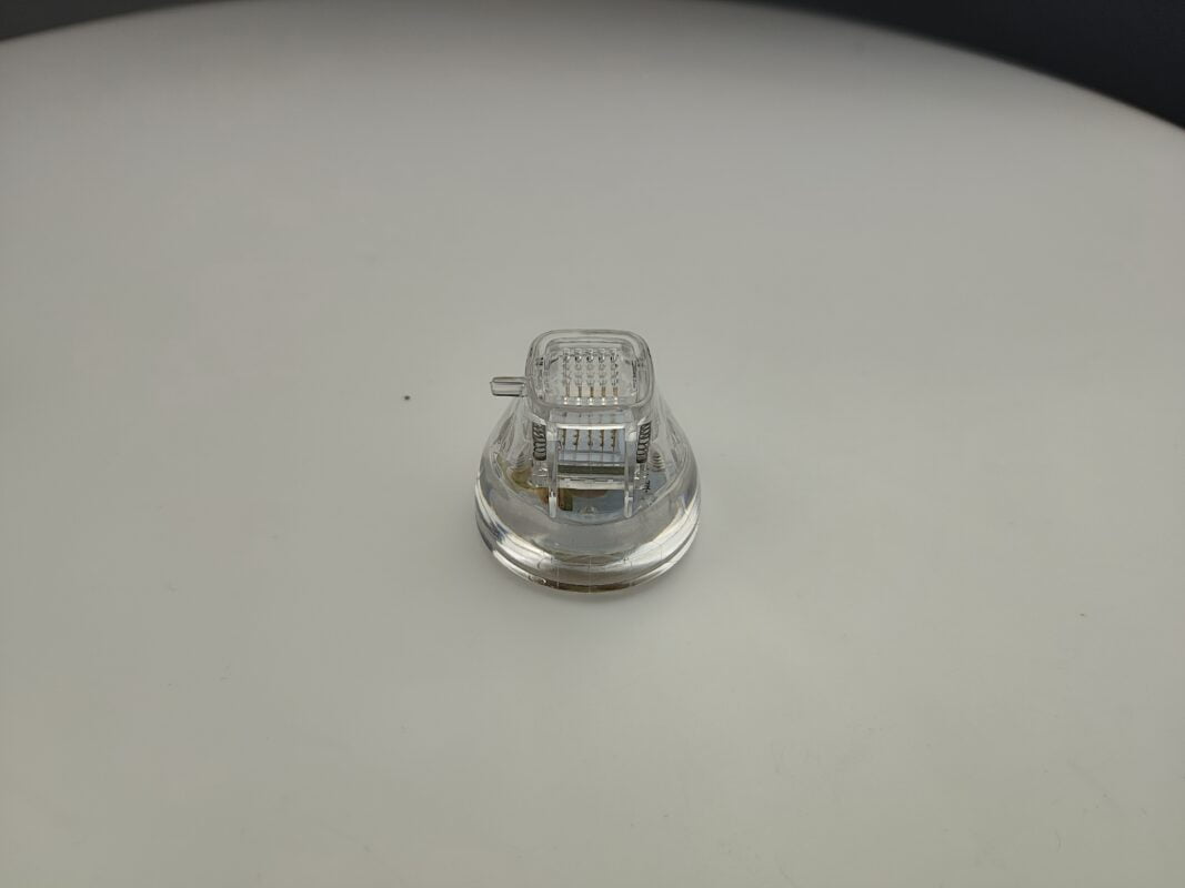 h04-golden-rf-microneedling-1dff