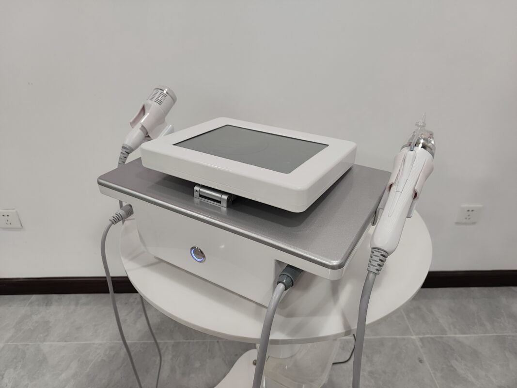 h04-golden-rf-microneedling-8